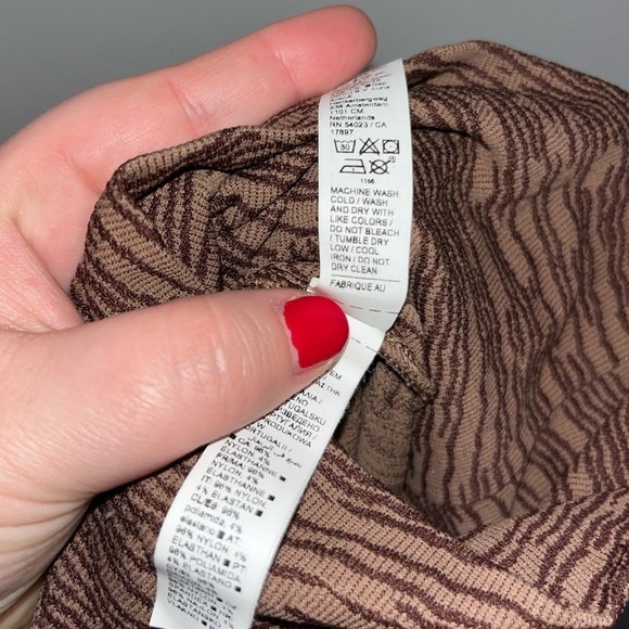 ATHLETA Flurry Seamless Turtleneck Wren Rustic Beige Size XS - Picture 11 of 14